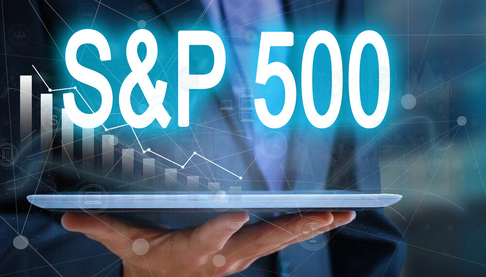El S&P 500 rompe la barrera histórica de los 7,000 puntos en medio de la expectativa por la FED