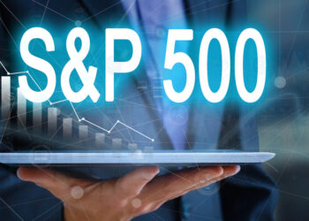 El S&P 500 rompe la barrera histórica de los 7,000 puntos en medio de la expectativa por la FED