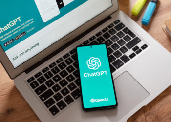 OpenAI abre la puerta a la publicidad en ChatGPT y redefine su modelo de negocio