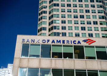 Bank of America apuesta por su plantilla y reparte $1,000 millones en acciones entre empleados