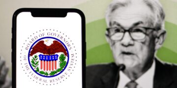 Rieder gana terreno en la carrera por la FED tras elogios directos de Trump en Davos