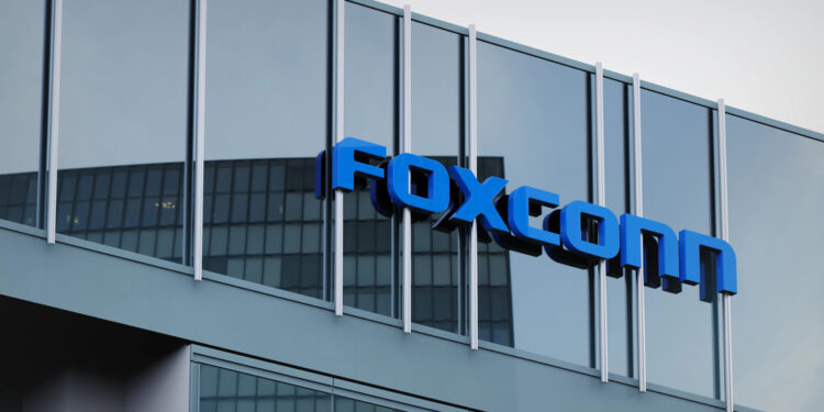 Foxconn dispara sus ingresos impulsada por la infraestructura de IA y su alianza con Nvidia