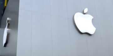 Apple sorprende al mercado con un fuerte salto en ventas gracias al renovado empuje del iPhone