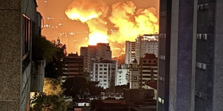 Videos en redes sociales revelan la magnitud del bombardeo de EE. UU. sobre Venezuela