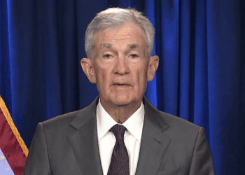 Trump redobla sus ataques contra Powell y agita el debate sobre la independencia de la FED