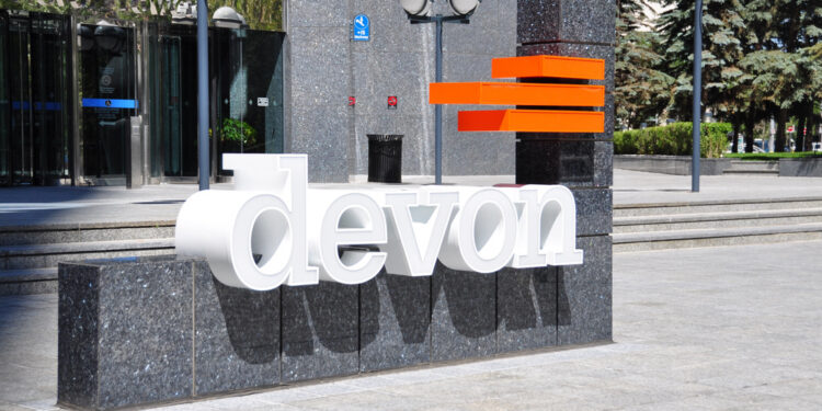 Devon y Coterra sellan una fusión histórica para crear un coloso del esquisto de $58,000 millones