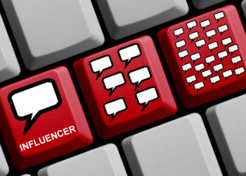 Influencers luchan con impuestos: ¿Qué gastos se pueden deducir?