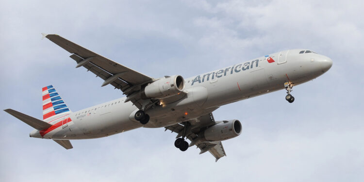 La presión crece sobre Robert Isom mientras American Airlines pierde terreno frente a Delta y United
