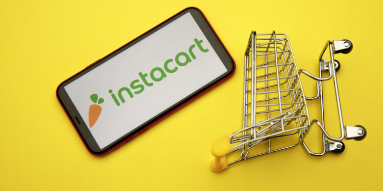 Instacart se dispara 14% tras ingresos sólidos y previsiones que superan expectativas