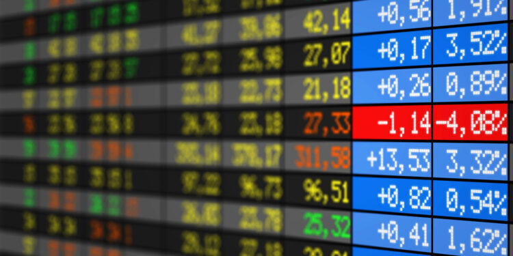 Golpe a Nasdaq mientras racha negativa del S&P 500 no se detiene