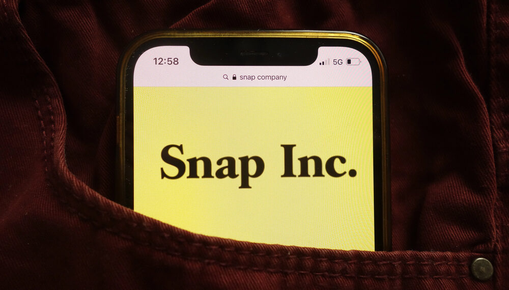 Snap supera expectativas y anima al mercado pese a señales mixtas en su crecimiento