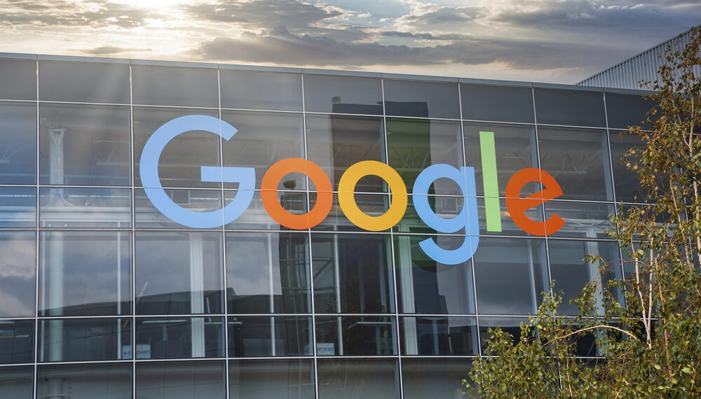 Alphabet supera previsiones y acelera su apuesta por la IA con un fuerte aumento del gasto