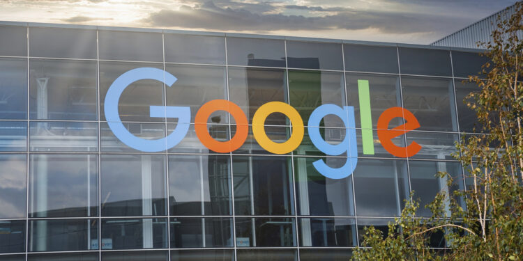 Alphabet supera previsiones y acelera su apuesta por la IA con un fuerte aumento del gasto