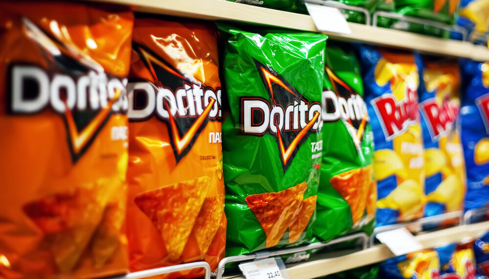 PepsiCo da marcha atrás y baja precios de Lay’s, Doritos y Cheetos tras la presión de los consumidores