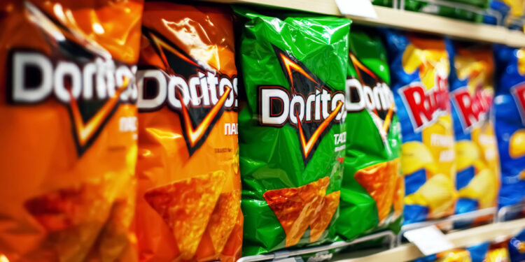 PepsiCo da marcha atrás y baja precios de Lay’s, Doritos y Cheetos tras la presión de los consumidores
