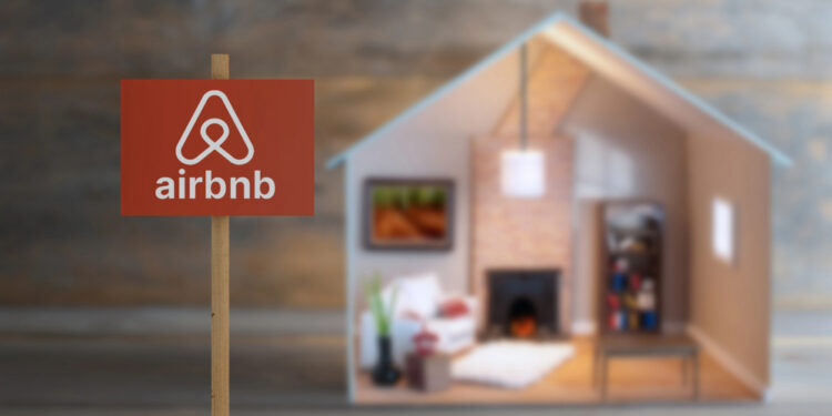 Airbnb deslumbra con ganancias récord y pronóstico alcista