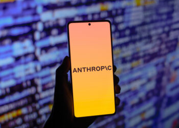 Anthropic logra $30,000 millones en ronda récord mientras inteligencia artificial devora capital sin freno