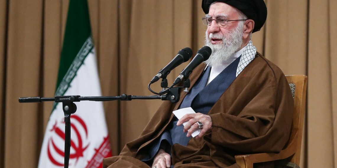 Confirman muerte del ayatolá Alí Jameneí: También fallecieron familiares y altos mandos iraníes