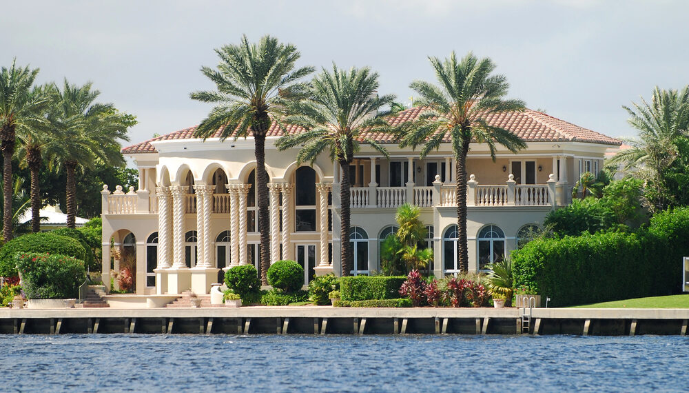 California domina los códigos postales más caros de EE.UU., según nuevo análisis inmobiliario