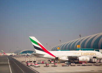 Google evacúa a más de 1,000 empleados atrapados en Dubái