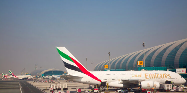 Google evacúa a más de 1,000 empleados atrapados en Dubái