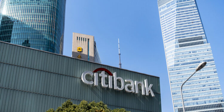 Irán declara a bancos de EE.UU. en Oriente Medio como “objetivo legítimo”