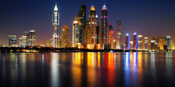 ¿Qué ocurre en Dubai?: Evacúan edificios en la Marina y cierran temporalmente el aeropuerto