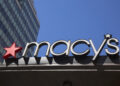 Macy’s supera expectativas trimestrales, pero anticipa menor crecimiento en 2026