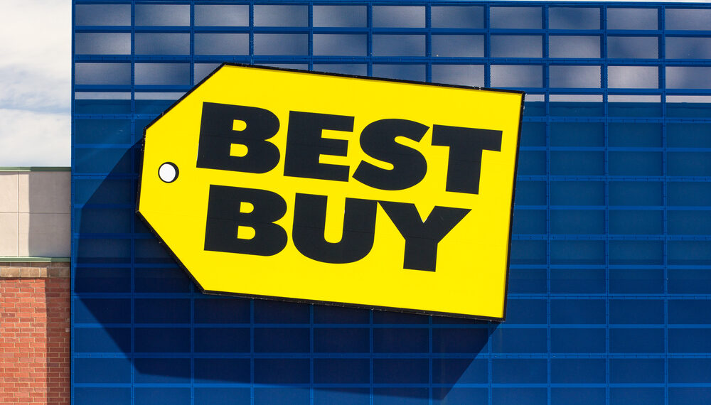 Best Buy supera previsiones de ganancias pese a ventas navideñas más débiles