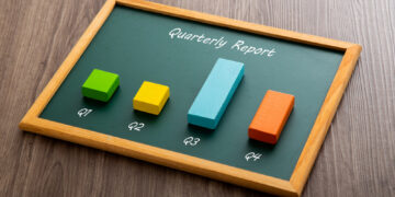 La SEC evalúa permitir reportes financieros semestrales en lugar de trimestrales