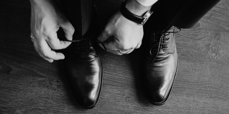 Trump convierte unos zapatos de $145 en el nuevo símbolo informal de estatus dentro de su círculo