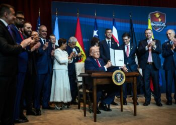 ¿Qué anunció Donald Trump sobre los carteles en América Latina y quienes asistieron a este importante encuentro?