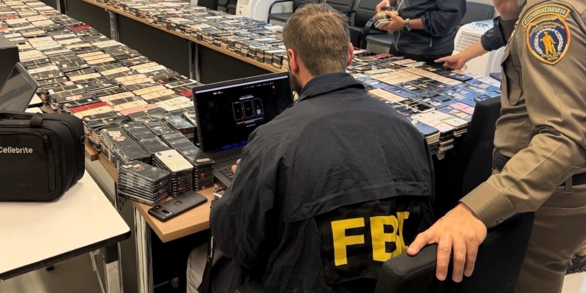 Hackeo al director del FBI expone vulnerabilidades en correos personales de altos funcionarios