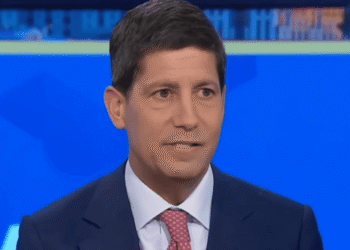 El Senado busca despejar el camino de Kevin Warsh hacia la FED finalizando investigación contra Powell