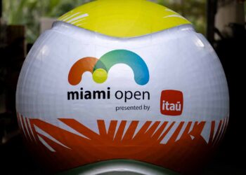 Alcaraz y Sinner debutarán esta semana en el Miami Open: Aquí fechas y horarios