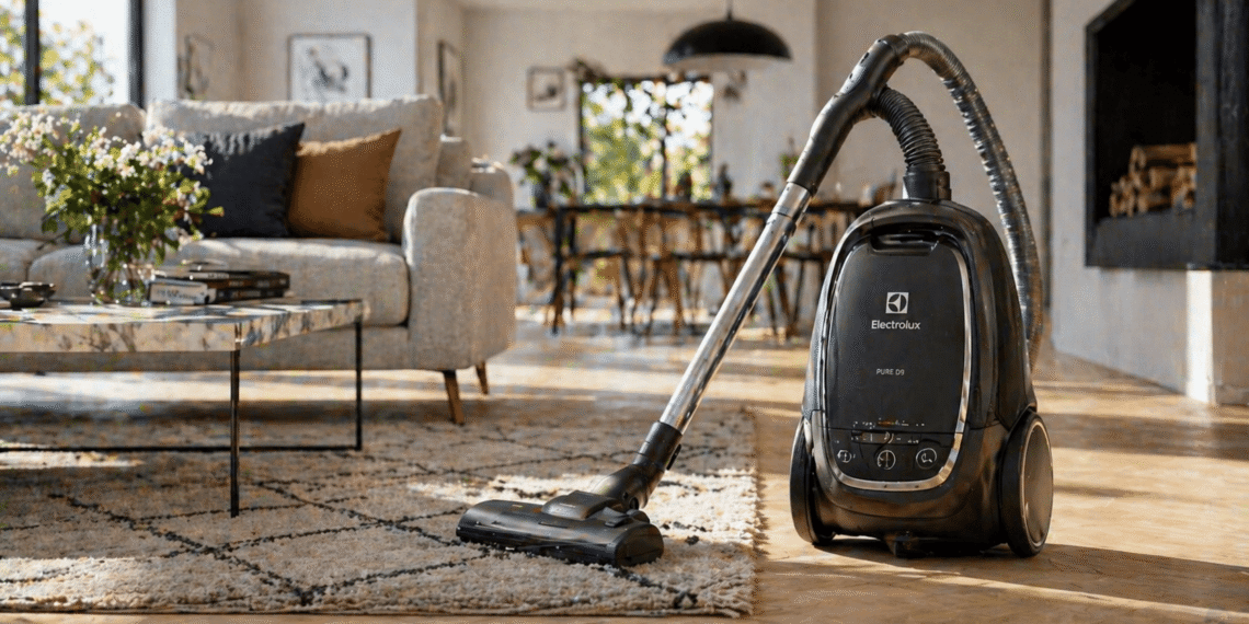 Electrolux se hunde en bolsa tras pérdidas y emisión de capital por casi $1,000 millones