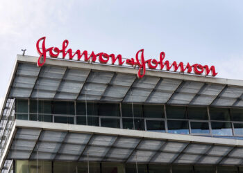 J&J supera previsiones con ventas de $24,060 millones impulsadas por fármacos contra el cáncer