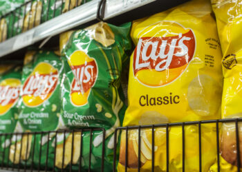 PepsiCo logra recuperar demanda en snacks tras bajar precios hasta 15%