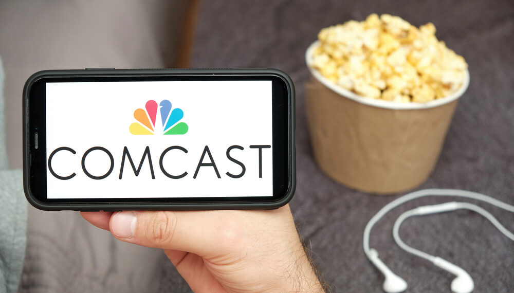 Comcast supera expectativas, pero sigue perdiendo clientes de banda ancha