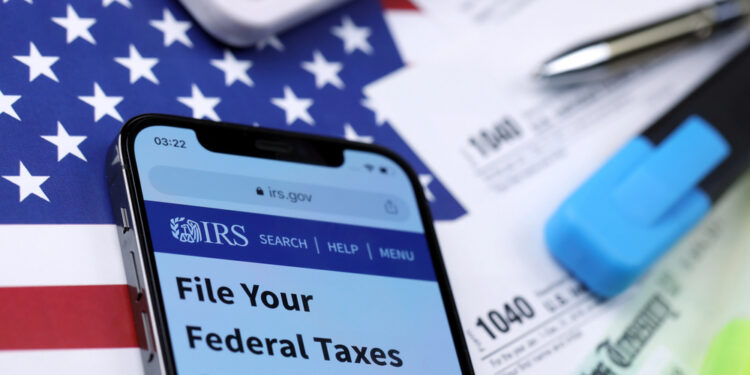 Auditorías del IRS siguen firmes pese a despidos y menor presupuesto