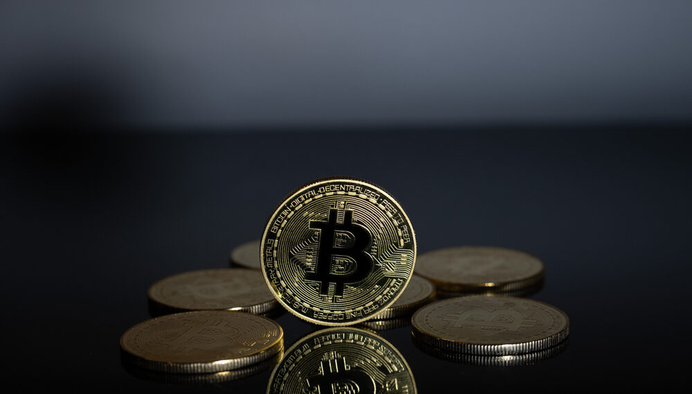 Escándalo cripto: Millonario acusa a empresa vinculada a Trump de “extorsión” por $276 millones