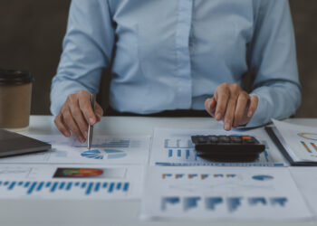 Estrategias fiscales: Cómo los ricos planean reducir sus impuestos en 2026