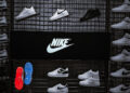 Las acciones de Nike caen un 9% ante débiles perspectivas y previsión de descenso en China