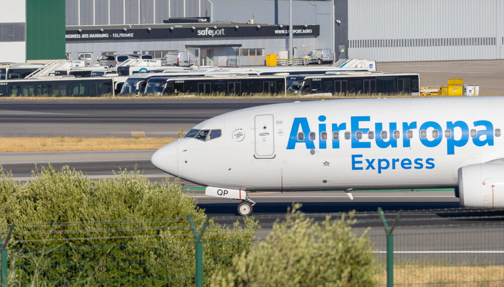 Europa enfrenta riesgo de escasez de combustible para aviones en medio de crisis energética