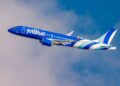 JetBlue acelera su expansión en Florida mientras Spirit negocia un rescate de $500 millones