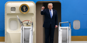 Cierre de la visita de Trump a China: Se prolonga la tregua comercial mientras Boeing y Nvidia emergen como ganadores de la cumbre