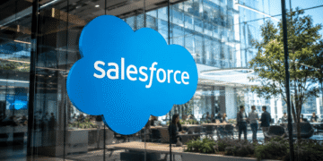 Salesforce supera las expectativas, pero la inteligencia artificial sigue siendo el gran examen para Wall Street