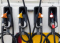 Gasolina más cara golpea más a hogares de bajos ingresos y amplía la brecha económica
