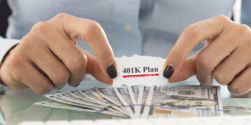 Nueva iniciativa bipartidista busca flexibilizar el uso de fondos 401(k) para obras benéficas