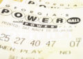 Dos boletos ganan el Powerball y reparten premio de $20 millones entre Texas y Florida